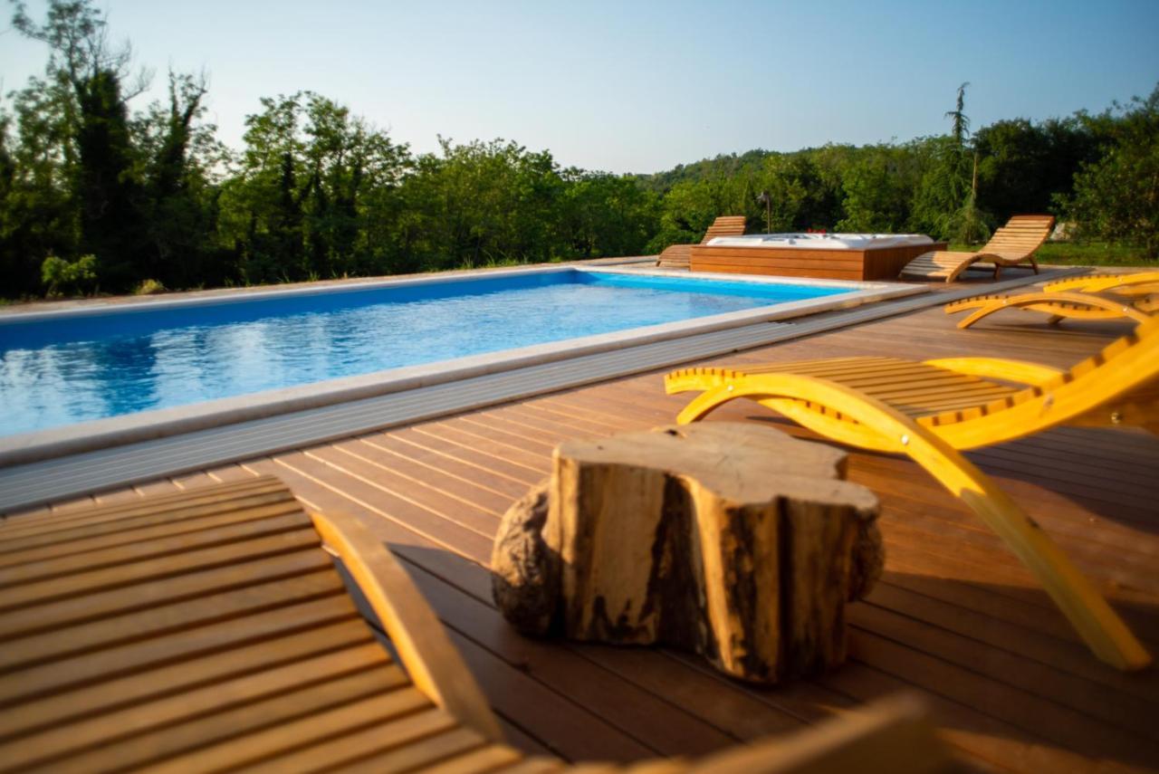 Julijud, Heated Pool, Jacuzzi, Dome And Sauna Brajkovici  Exterior foto